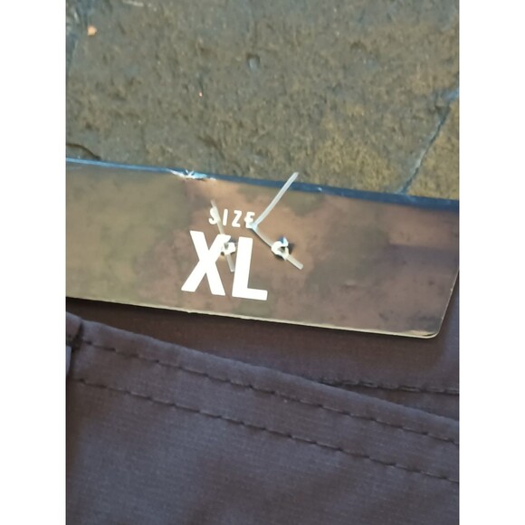 Trunks Surf And Swim Co. Men's Performance Multi-Functional Shorts Size XL - Picture 3 of 14